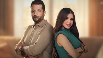 الإعلامية يمنى علي والإعلامي أحمد الهواري