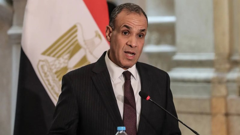 عبد العاطي 