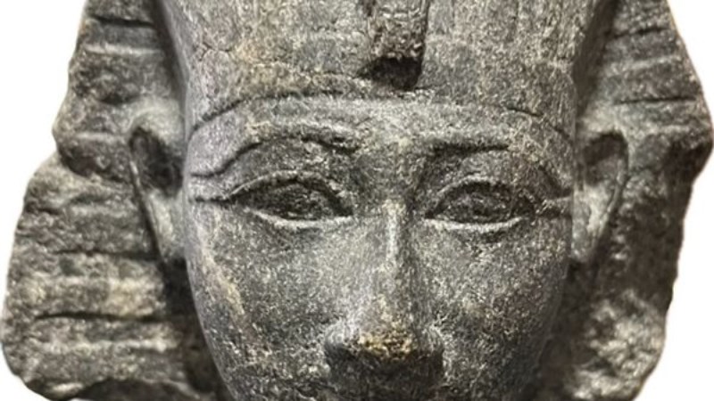 القطعة الاثرية 