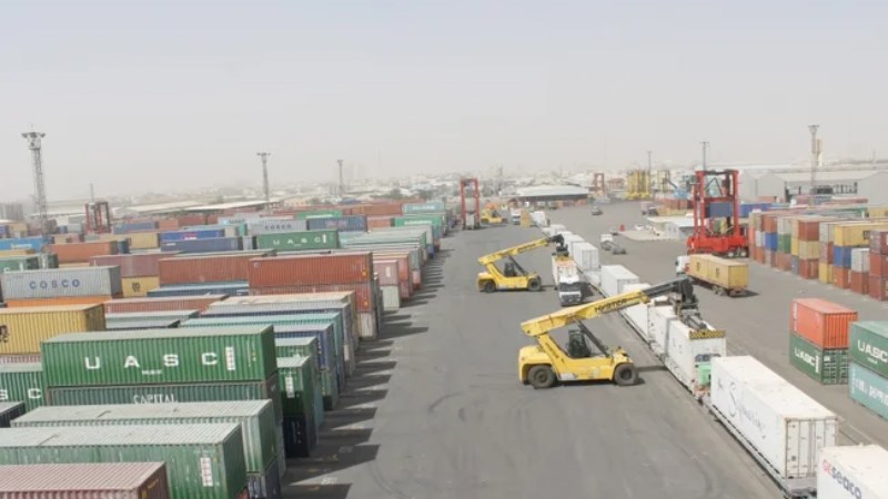 الموانئ الجافة 