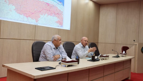 وزير النقل ومحافظ مطروح 