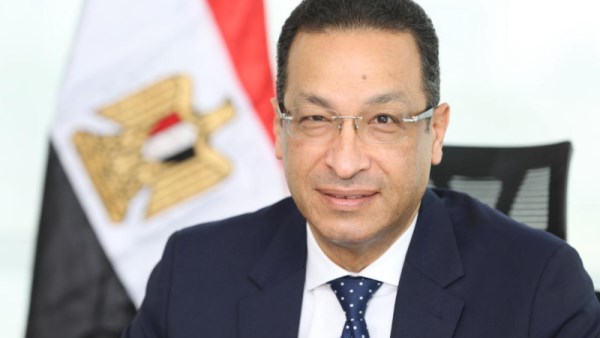 وزير الاتصالات
