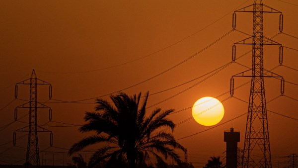 قطع الكهرباء بسوهاج