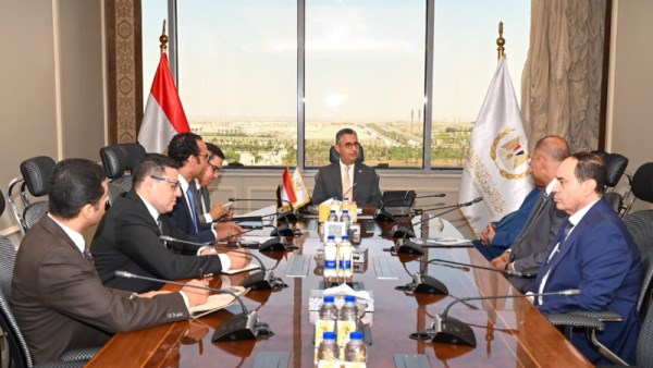 اجتماع وزير التموين 