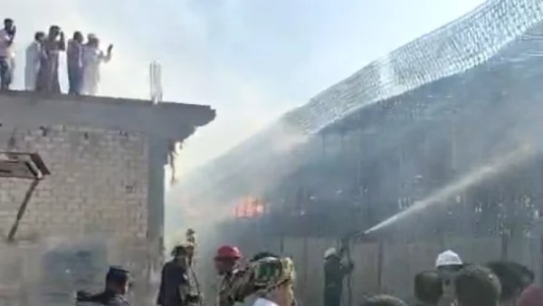  حريق كوبري البصرة بالإسكندرية 