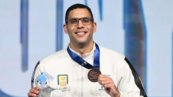 محمد عامر يتوج بالميدالية البرونزية بطولة العالم في سلاح السيف