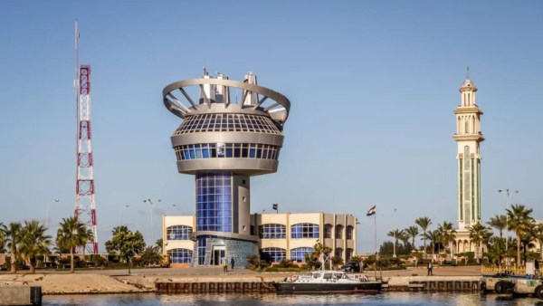 ميناء دمياط