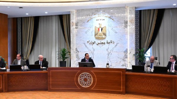 رئيس مجلس الوزراء اليوم
