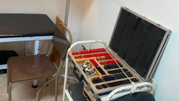 غلق منشآت مخالفة بالإسماعيلية 