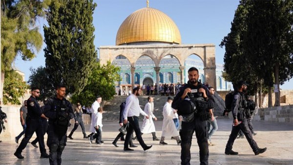 مشروع قانون تقييد الأذان في مساجد فلسطين