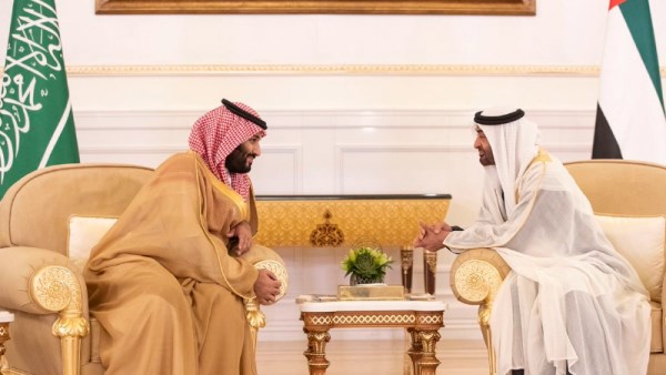 بلومبرج: توتر العلاقات بين السعودية والإمارات 