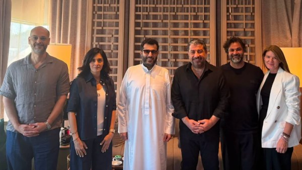 تركي آل الشيخ مع أبطال  Joy Awards