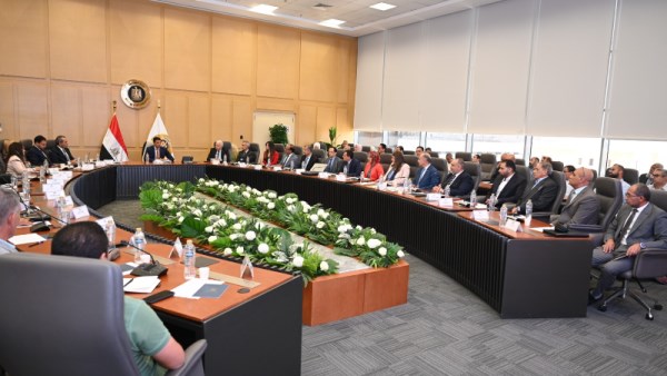 وزير الصناعة 
