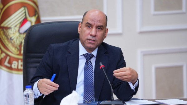 وزير العمل