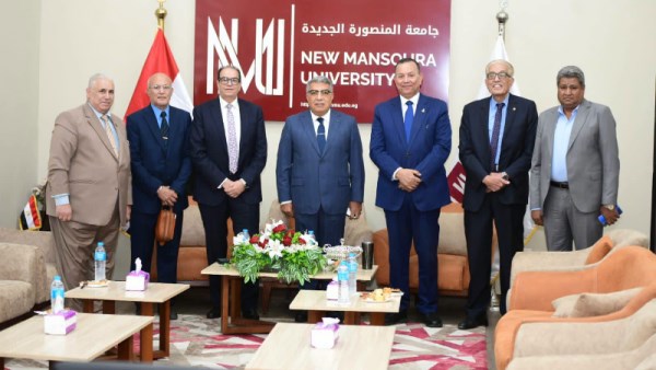 محافظ الدقهلية