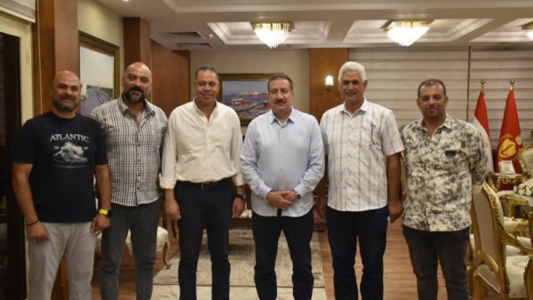 محافظ بورسعيد 