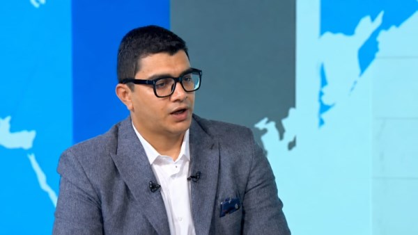 الدكتور أحمد أبو علي، الخبير العقاري والباحث والمحلل الاقتصادي