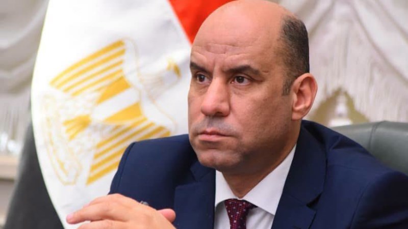 وزير العمل