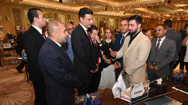 وزير الصناعة 